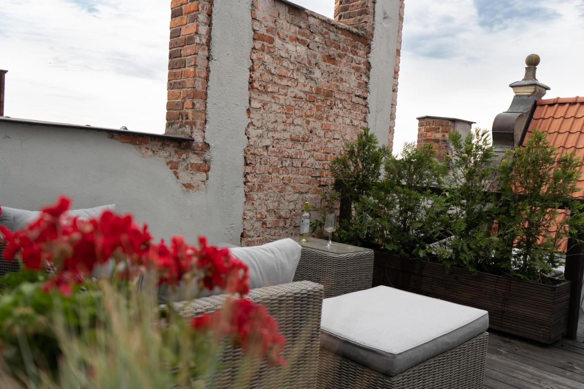Gotyk Na Dotyk Z Tarasem Na Dachu Apartman Stary Toruń Kültér fotó